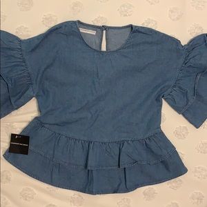Chambray ruffle sleeve top